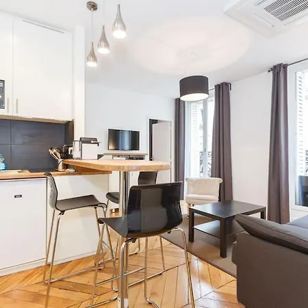 Апартаменты 2 Pieces Confortable Париж